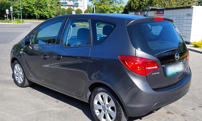 Opel Meriva cena 22900 przebieg: 160790, rok produkcji 2012 z Lublin małe 326